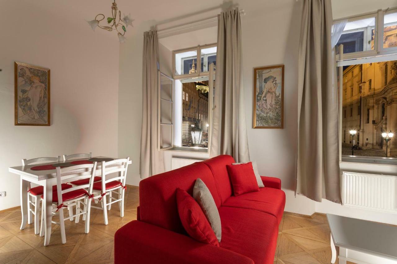 Appart hôtel Three Golden Crowns